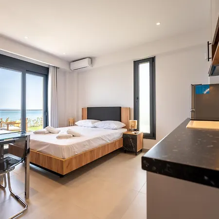 Azzurro E Verde By Rentalspro - Nea Potidaia Halkidiki Nea Poteidaia Exterior foto